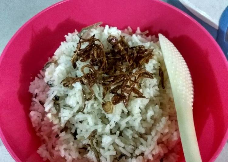Langkah Mudah untuk Membuat Nasi liwet teri medan #Ricecooker yang Enak Banget