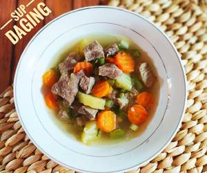 Cara Menyajikan Sup Daging amp Sayuran Enak Sederhana