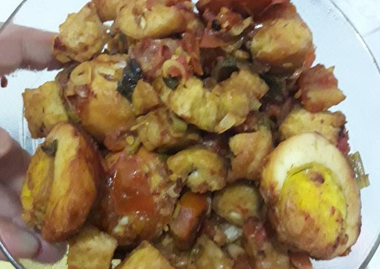 Resep Telur goreng saus oleh Midel - Cookpad