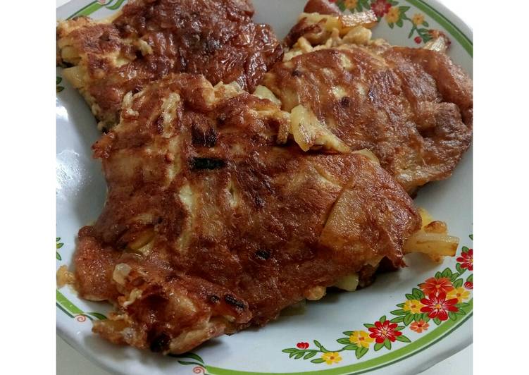 Telur dadar kentang *bukantelurdadarbiasa*