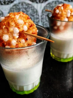 ફરાળી સાબુદાણા વડા (Farali Sabudana Vada Recipe In Gujarati) રેસીપી મુખ્ય ફોટો