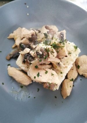 Φωτογραφία της συνταγής Chicken a la cream 🐔