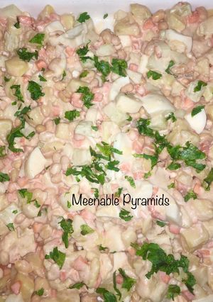 A picture of Potatoes salad.