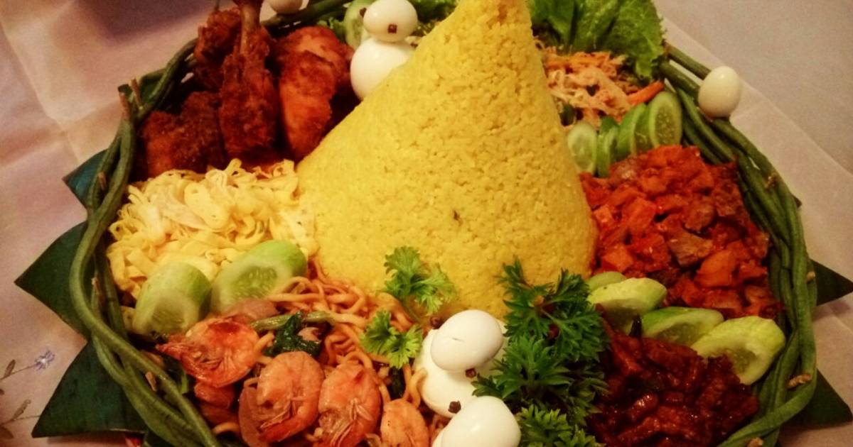 Tumpeng Bunda