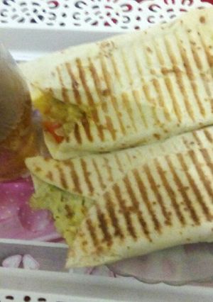 صورة لوصفة شورما دجاج😋😋