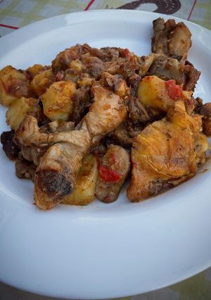 Una foto de Pollo con patatas!!