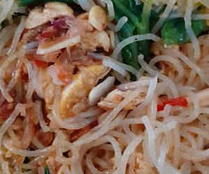 Cara Menyajikan Bihun goreng Gurih Mantul Cara Menyajikan Bihun goreng Gurih Mantul