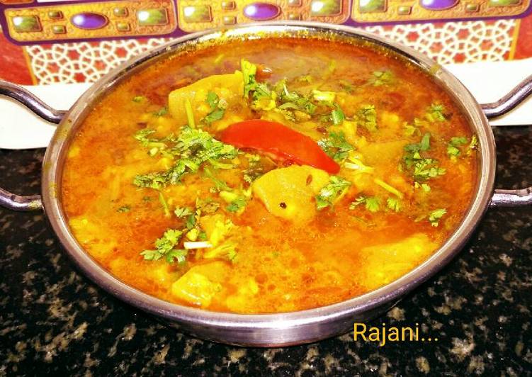 Recipe of Yummy #Summer….pulses n Bottle guard curry