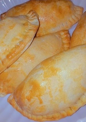 A picture of Meat pie with a twist.