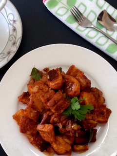 A picture of Bread Chili using Sambar Powder.