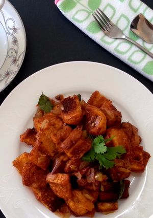 A picture of Bread Chili using Sambar Powder.