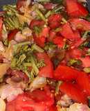 Ensalada de tomate y bonito