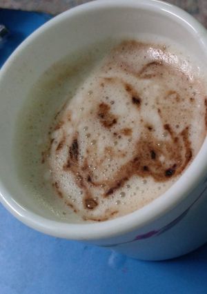 हॉट कॉफी (hot coffee recipe in Hindi) रेसिपी मुख्य फोटो