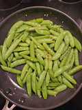 Zesty sugar snap peas