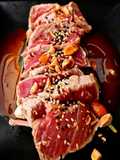 Tonno Tataki con Frutta Secca e Salsa Teriyaki
