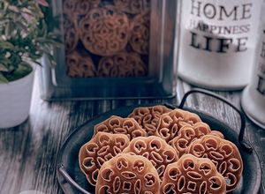 Gambar Achu Murukku / Kuih Ros / Kuih Goyang