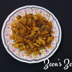 A picture of Knol Khol and Spring Onion Sabzi.