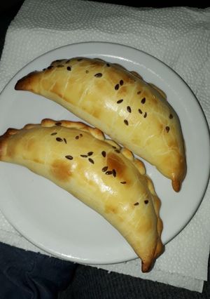 Una foto de Empanadas de choclo y aceitunas🌽