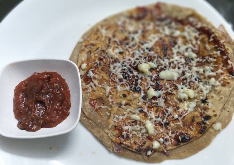 Onion pizza paratha with pizza sauce