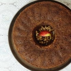 A picture of Apple &walnut cake.