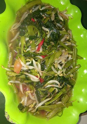 Foto resep Tumis kangkung pakai toge