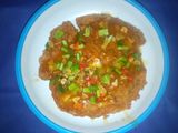 Telur goreng krispi dan saus pedas