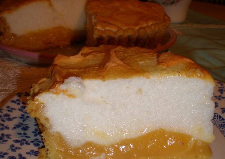 Tarta de merengue y limón (lemon meringue pie)