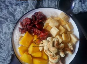 Gambar Overnight Oats (Banana, Mango, Dried Cranberry & Cashew Nuts)