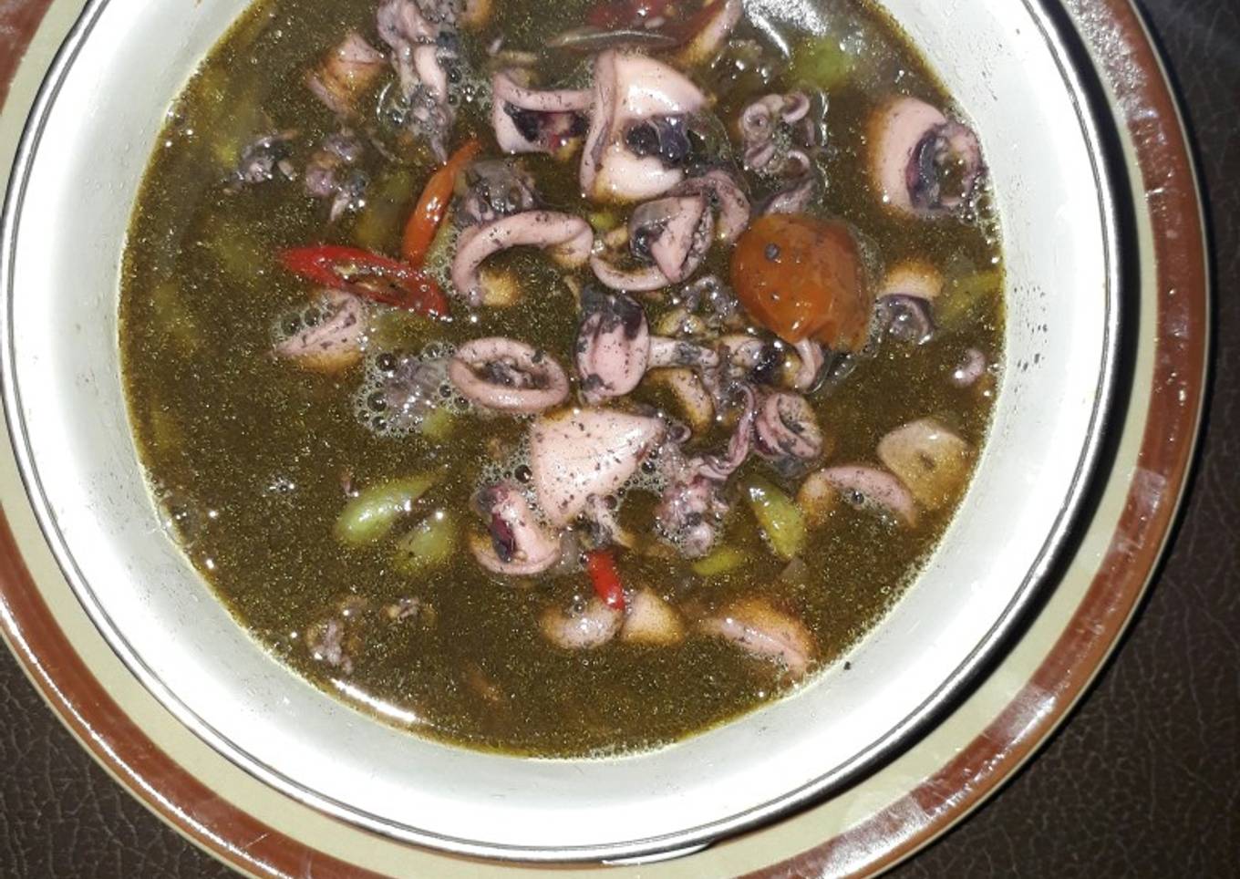 Cumi adalah cumi hitam