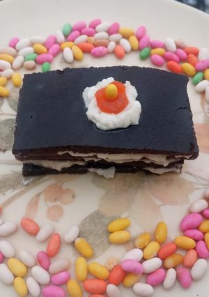 ஓரியோ பிஸ்கட் கேக் (Oreo biscuit cake recipe in tamil) செய்முறை முக்கிய புகைப்படம்