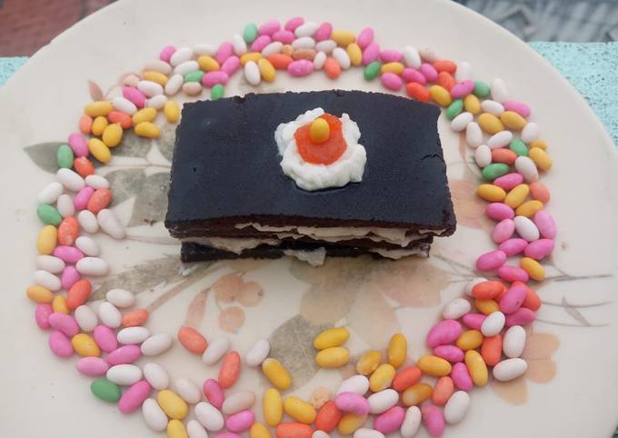 kit kat cake recipe with m&m, Oreo Sandwich cake, Dessert Ideas - Prema's  Culinary