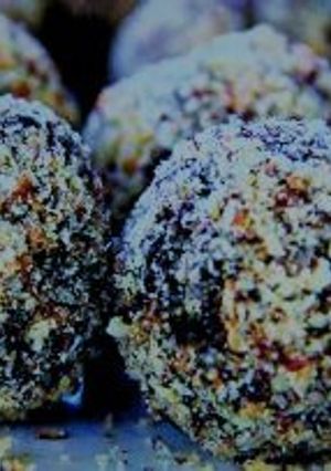 Una foto de Bolitas de pasas con canela