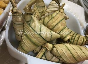 Gambar Ketupat Daun Palas dengan Kacang Soya