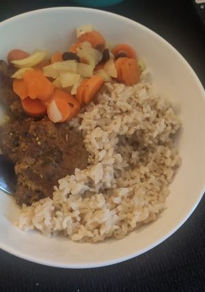 A picture of Slow cooked beef bowl.