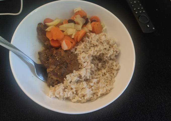 Slow cooked beef bowl