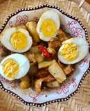 Thịt kho củ cải trắng và trứng 🥚