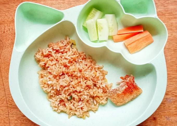 Rahasia Membuat Day. 364 Nasi Goreng Bulgogi dan Bandeng Presto (18 month+) Anti Gagal