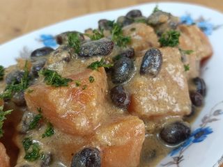 🌿Ragoût de patate douce et haricots noirs au lait de coco