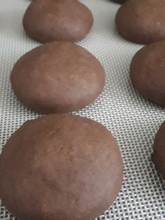 Una foto de Galletitas de cacao y maicena 😋