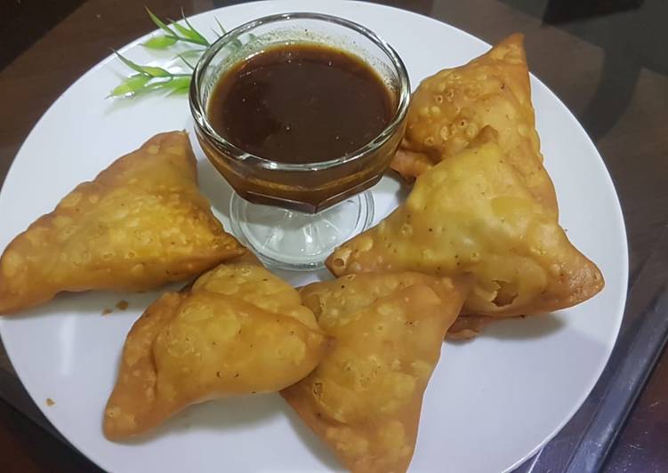 Step-by-Step Guide to Make Speedy Aaloo chicken samosa