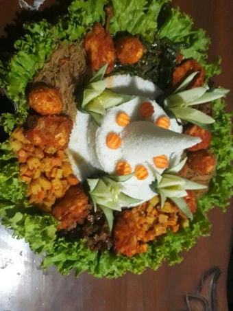 Cara Gampang Menyiapkan Resep Tumpeng mini segoh gurih😍 yang Bisa Manjain Lidah Anti Ribet, Mantap