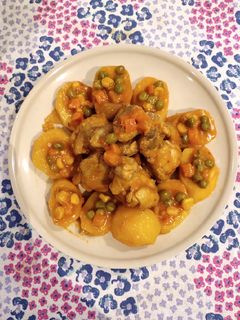 A picture of Chicken with Potatoes.