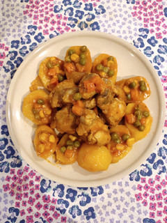 A picture of Chicken with Potatoes.
