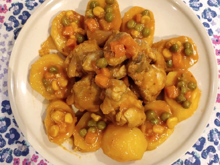 Easy Steps to Make Chicken with Potatoes the Awesome  Really delicious