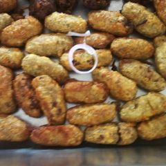 A picture of Kebabs.
