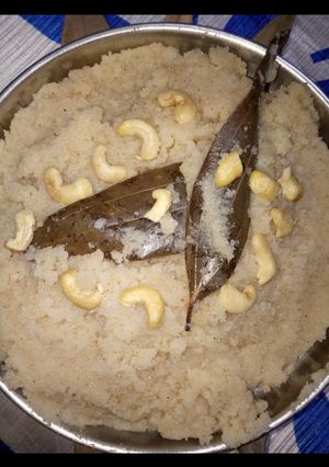 সুজির হালুয়া (sujir halwa recipe in bengali) রেসিপির প্রধান ছবি