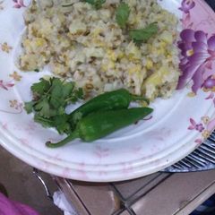 A picture of Alo khichri.