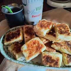 Scones de Queso (con harina Leudante) EN FLIP-レシピのメイン写真