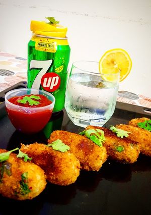A picture of Potato and veggie kababs.