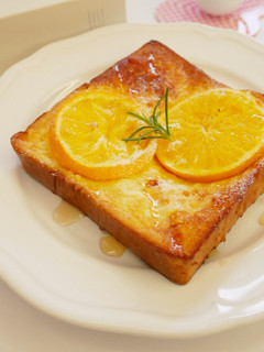 烤箱版「橙香法式吐司」迷人的清香味。 的食譜成品照片